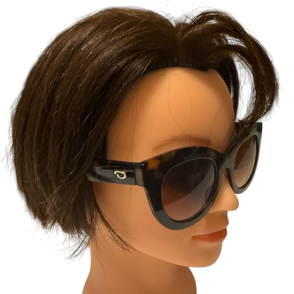 OSCAR DE LA RENTA OSCAR 1297 CATEYE SHAPED LENSES 100% UV
PROTECTION SUNGLASSES